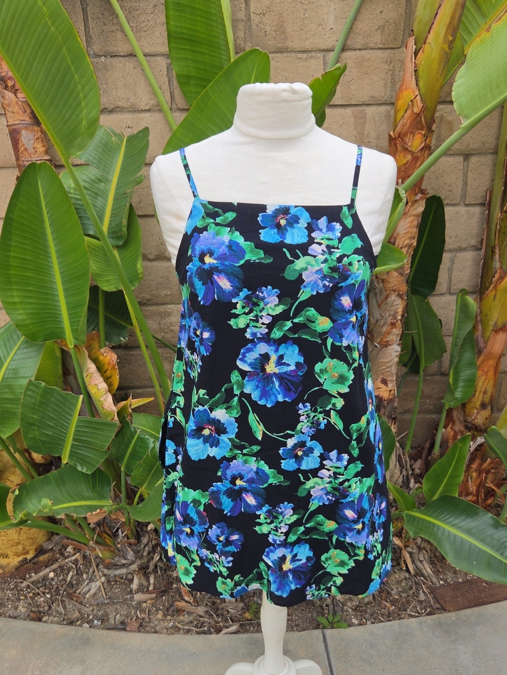 BEACH RIOT TAYLA MINI DRESS BLACK PANSY FLORAL 100% RAYON NWT SMALL